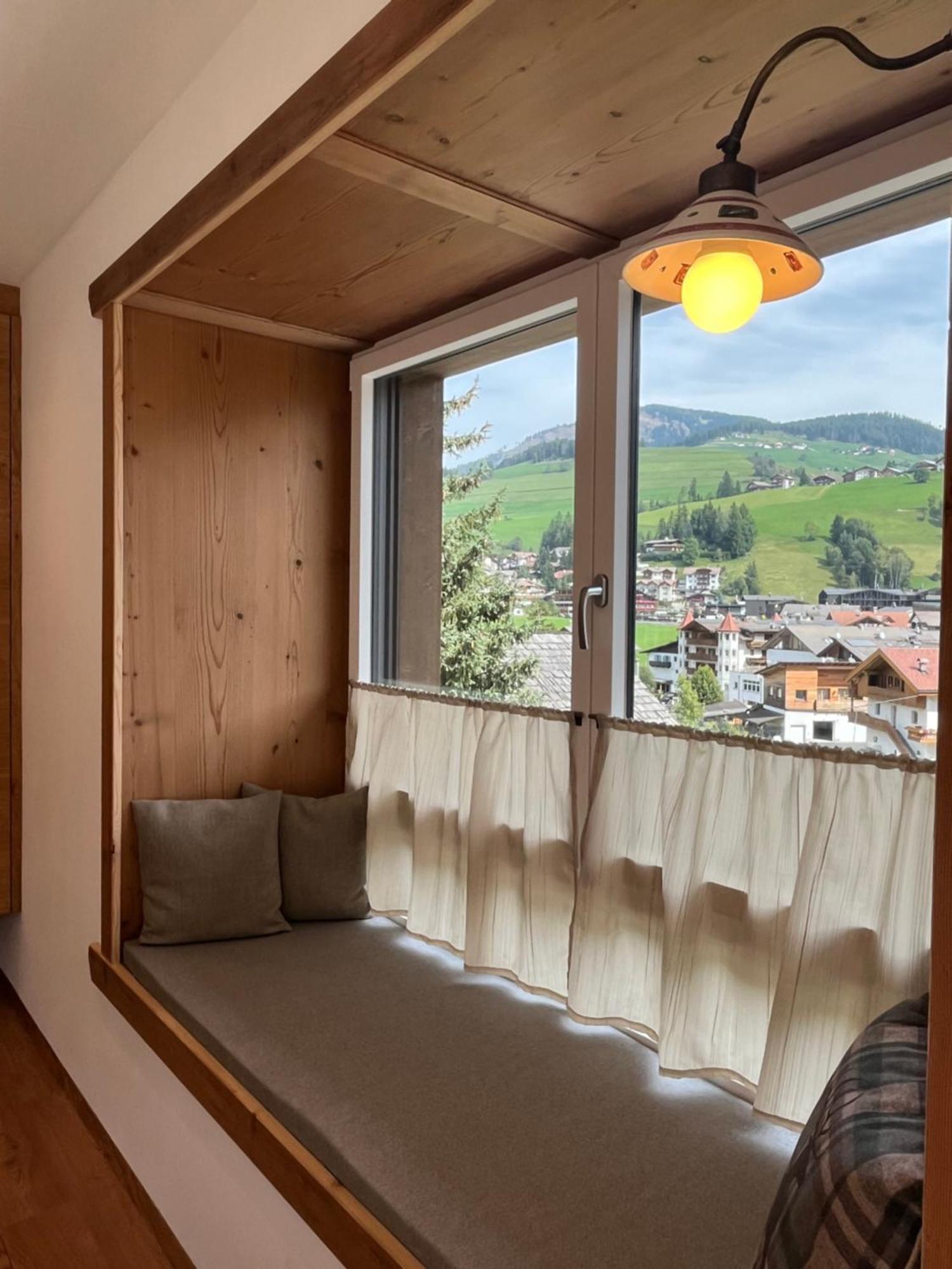 Ciasa Valiares Apartman San Vigilio Di Marebbe Kültér fotó