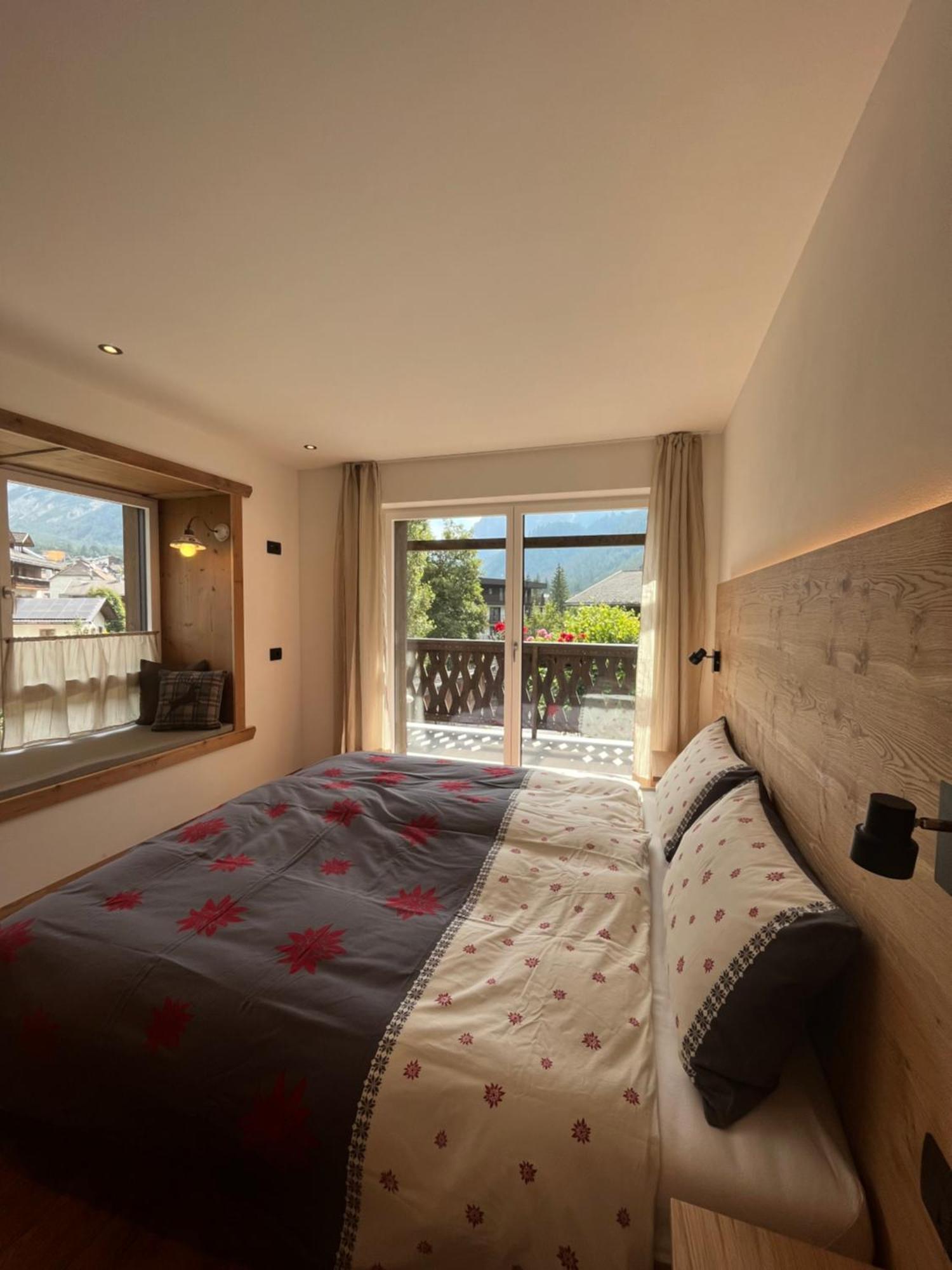 Ciasa Valiares Apartman San Vigilio Di Marebbe Kültér fotó