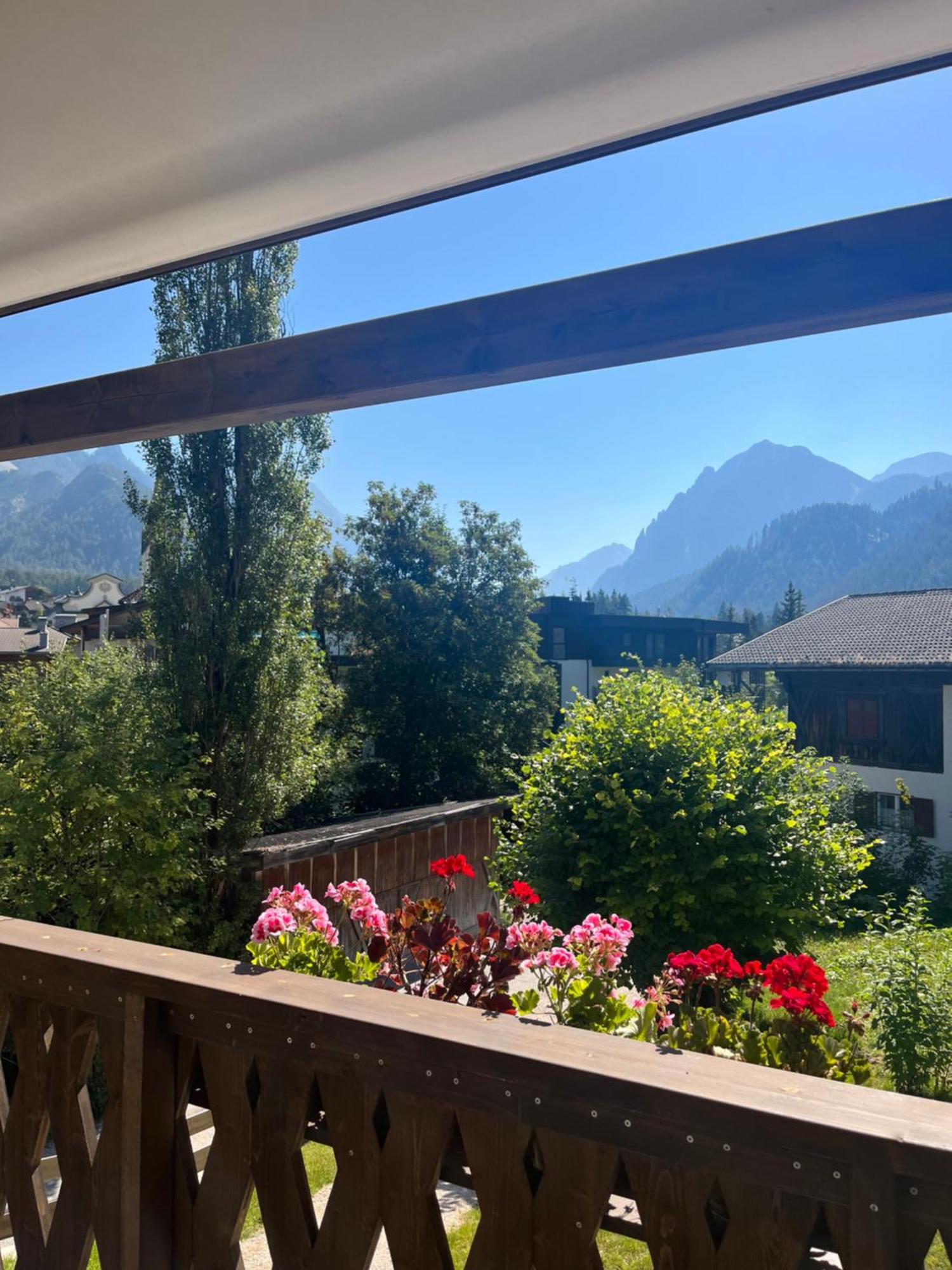 Ciasa Valiares Apartman San Vigilio Di Marebbe Kültér fotó